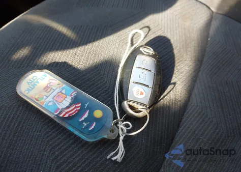 2016 Nissan Rogue S/Sl/Sv z USA, uszkodzony, nr VIN KNMAT2MV9GP708407